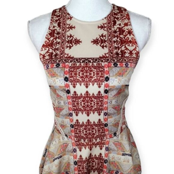 MOSSIMO CREAM BURGUNDY DRESS SZ.M EUC.  GORGEOUS DRESS IN EXCELLENT USED CONDITI - Picture 3 of 8